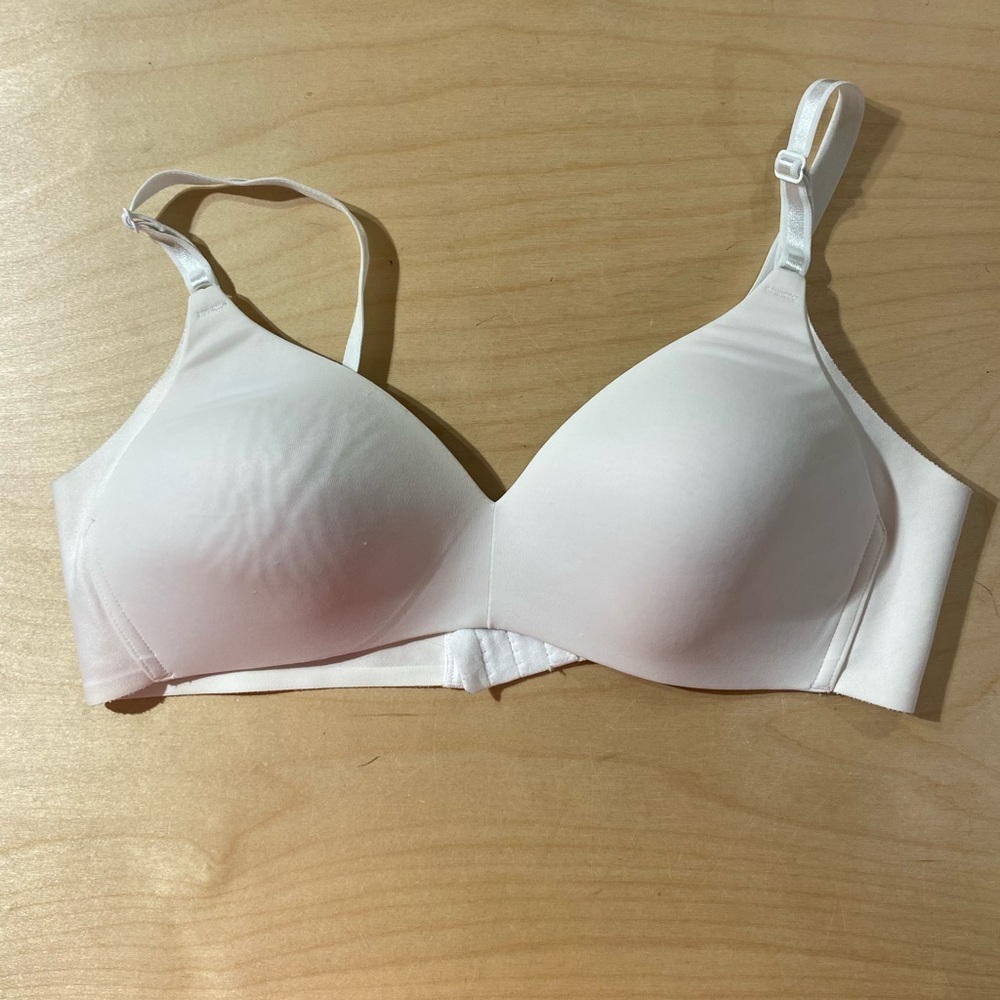 Warners White Seamless No Wire Bra 36B (PU)